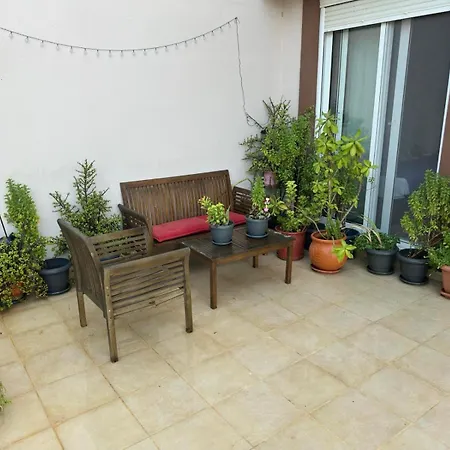 בית אירוח Sunny Garden *